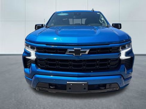 Used 2024 Chevrolet Silverado 1500 RST w/ Convenience Package II AWD/4WD image 6