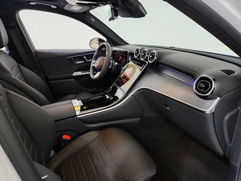 New 2026 Mercedes-Benz GLC 300 image 9
