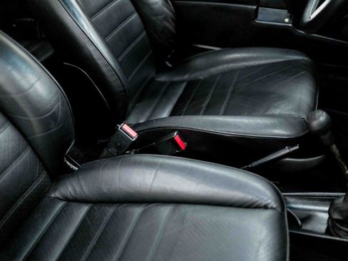 Used 1987 Porsche 911 Carrera RWD image 55