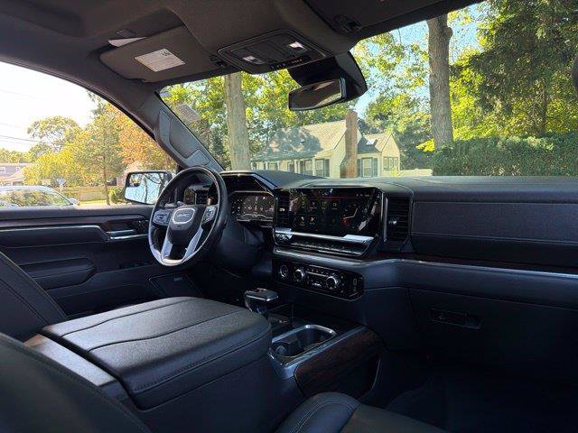 Used 2023 GMC Sierra 1500 SLT w/ SLT Premium Package AWD/4WD image 25