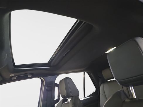 Used 2025 Toyota 4Runner TRD Off-Road Premium w/ Tow Technology Package image 33