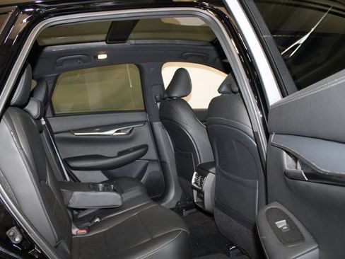 Used 2023 INFINITI QX50 Sport image 12