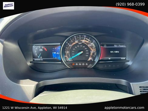 Used 2017 Ford Explorer XLT w/ Equipment Group 202A image 11