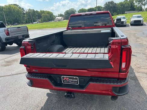 Used 2022 GMC Sierra 3500 Denali w/ Denali Ultimate Package AWD/4WD image 28