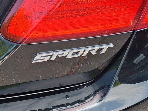 Used 2015 Honda Accord Sport image 30