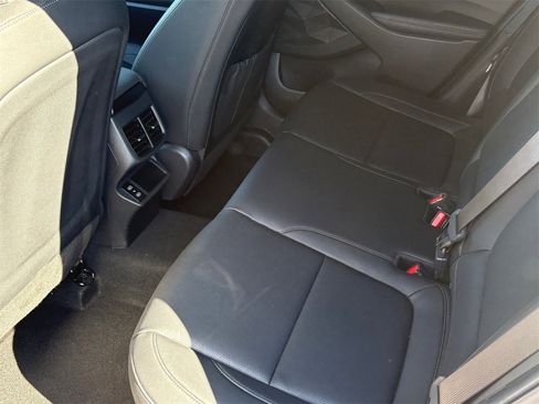 Used 2024 Kia Seltos EX image 16