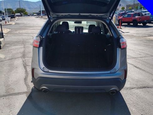 Used 2024 Ford Edge Titanium image 8