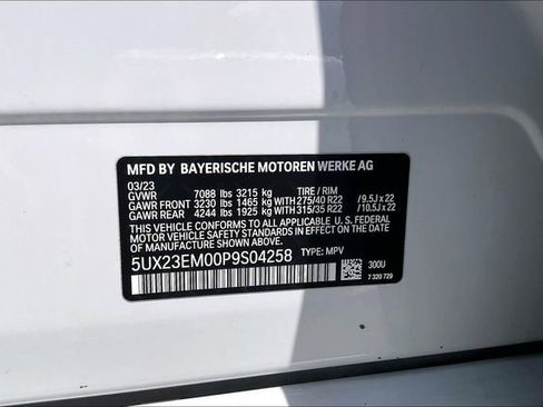 Certified 2023 BMW X7 xDrive40i w/ M Sport Package image 30