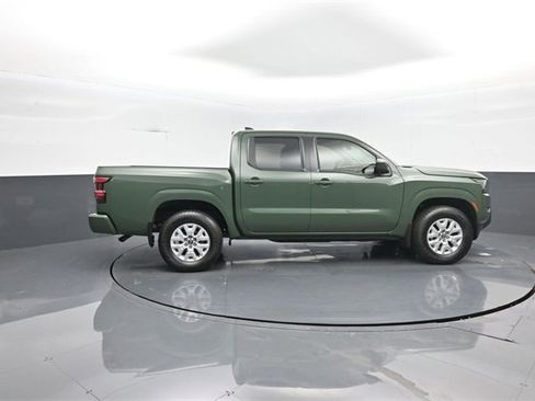 Used 2022 Nissan Frontier SV image 8
