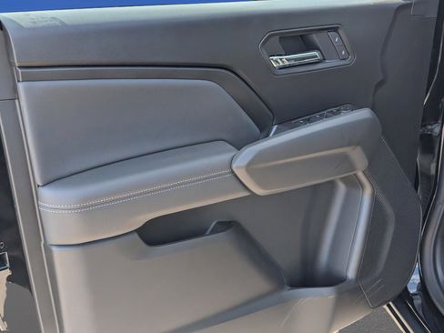 New 2026 GMC Canyon Elevation w/ Convenience Package image 15