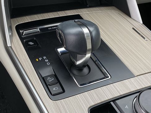 Used 2024 MAZDA CX-90 Plug-In Hybrid w/ Premium Plus image 21