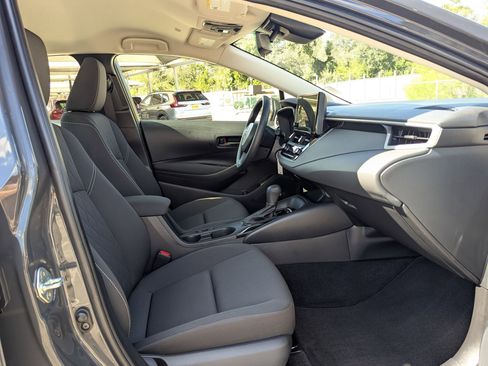 Used 2024 Toyota Corolla LE image 27