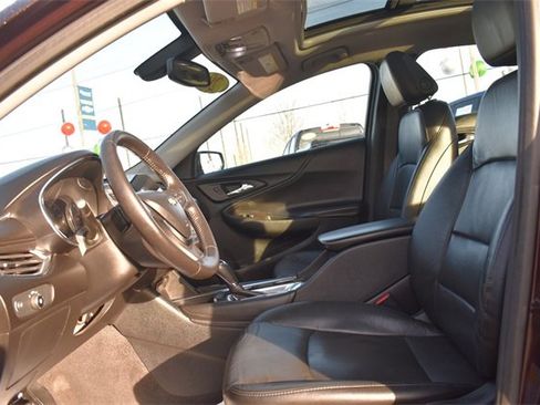 Used 2020 Chevrolet Malibu Premier image 24