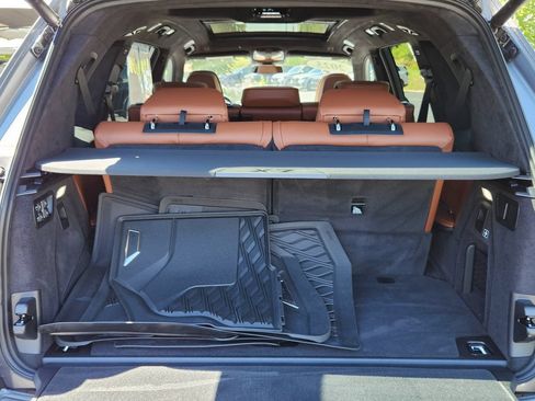 Used 2025 BMW X7 M60i w/ Executive Package AWD/4WD image 15