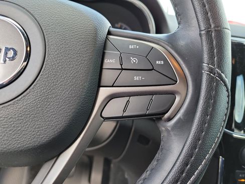 Used 2021 Jeep Grand Cherokee Freedom Edition AWD/4WD image 22
