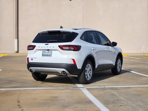 New 2026 Ford Escape Active w/ Tech Pack #1 FWD image 3