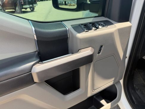 Used 2019 Ford F350 XLT AWD/4WD image 11