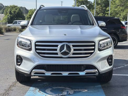 Used 2026 Mercedes-Benz GLB 250 4MATIC image 8