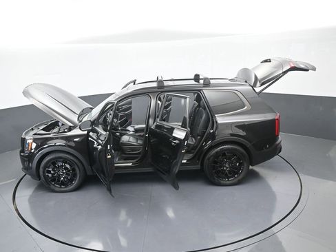 Used 2022 Kia Telluride SX w/ SX Prestige Package image 81