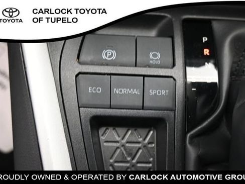 Used 2025 Toyota RAV4 XLE w/ Convenience Package FWD image 46