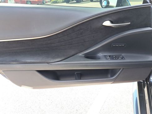 Used 2021 Lexus LC 500 Coupe w/ Sport Package image 7