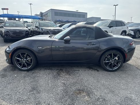 Used 2017 MAZDA MX-5 Miata Grand Touring image 6