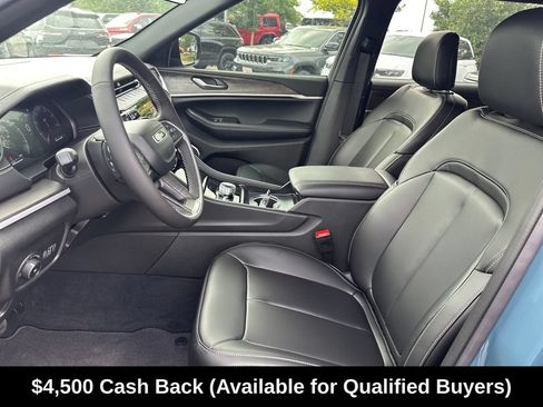 New 2026 Jeep Grand Cherokee L Limited w/ Trailer Tow Package AWD/4WD image 18