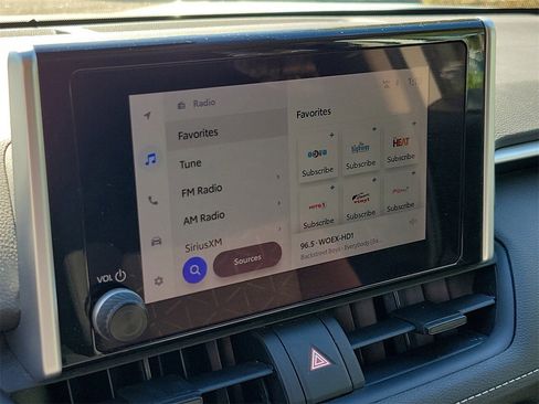 Used 2024 Toyota RAV4 XLE image 24