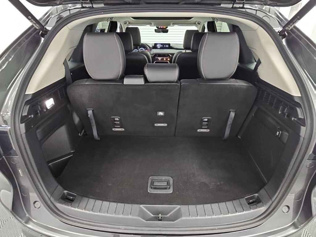 Used 2024 MAZDA CX-90 3.3 Turbo w/ Premium Package AWD/4WD image 36