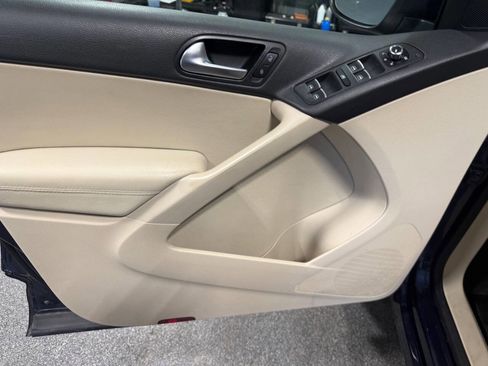 Used 2013 Volkswagen Tiguan SE image 24