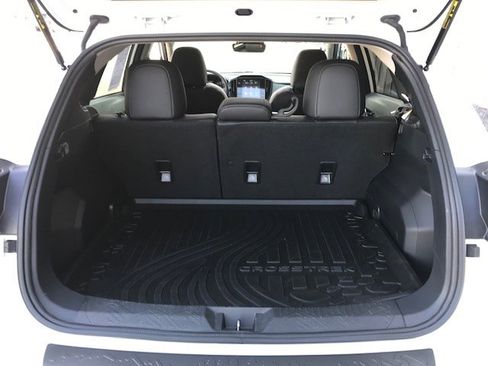 Certified 2025 Subaru Crosstrek 2.5i Limited w/ Popular Package #4A image 10