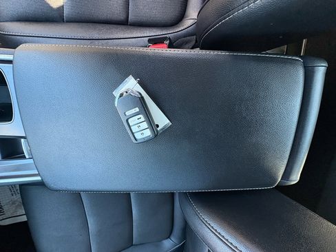 Used 2020 Honda Accord Sport image 32