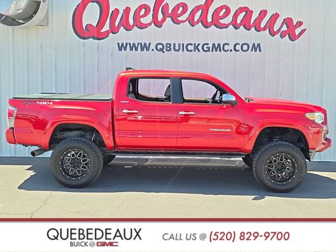 Used 2018 Toyota Tacoma Limited AWD/4WD image 9