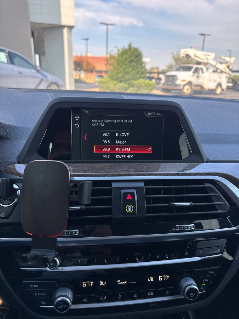 Used 2019 BMW X3 sDrive30i RWD image 4