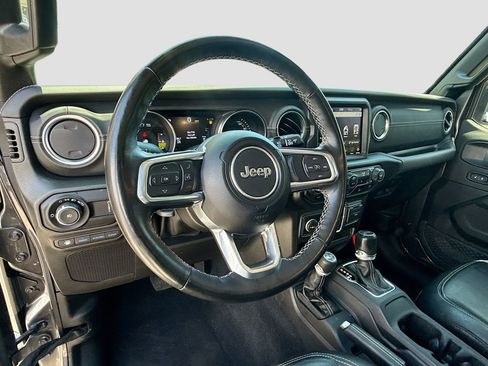 Used 2023 Jeep Wrangler Unlimited Sahara w/ Cold Weather Group image 11