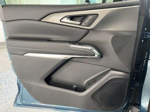 New 2026 Chevrolet Traverse LT w/ Midnight/Sport Edition image 25