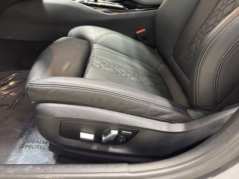 Used 2022 BMW 530i xDrive 530i xDrive w/ Premium Package image 12