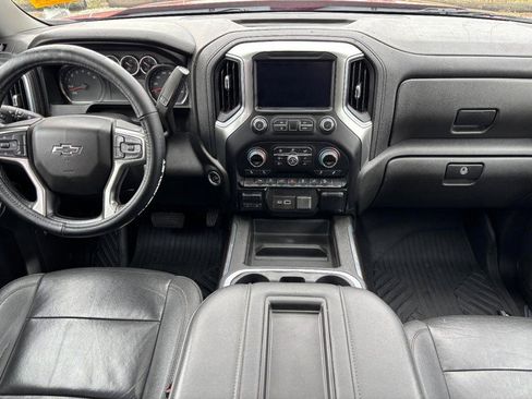 Used 2021 Chevrolet Silverado 1500 LT Trail Boss w/ Convenience Package II image 14
