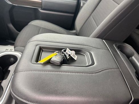 Used 2021 Chevrolet Silverado 1500 RST image 18