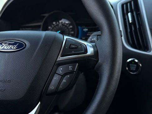 Used 2024 Ford Edge SEL w/ Convenience Package image 18