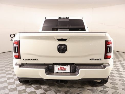 Used 2024 RAM 3500 Limited image 21