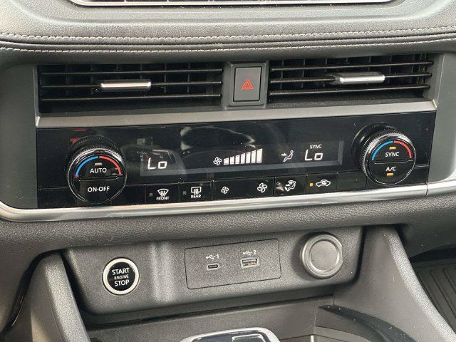 Used 2023 Nissan Rogue SV AWD/4WD image 20