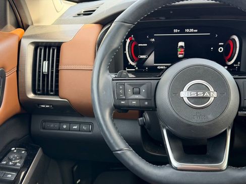 Used 2023 Nissan Pathfinder Platinum w/ Cargo Package image 21