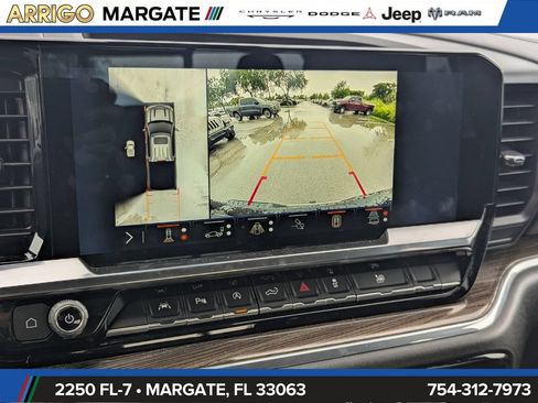 Used 2024 Chevrolet Silverado 1500 LT w/ Safety Package AWD/4WD image 22