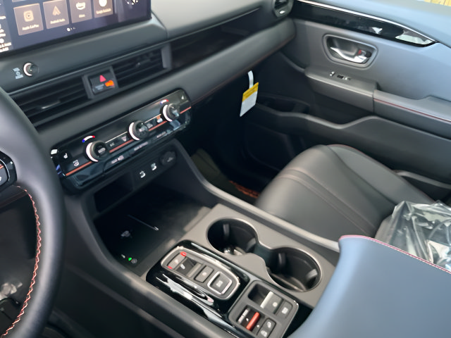 New 2026 Honda Pilot TrailSport image 12