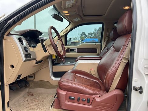 Used 2013 Ford F150 King Ranch w/ King Ranch Chrome Pkg image 5