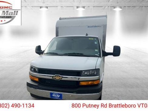 New 2025 Chevrolet Express 3500 w/ Power Convenience Package image 10