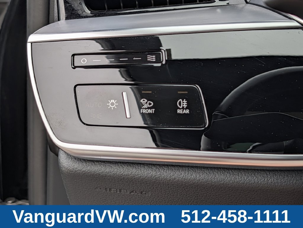 Used 2021 Audi S8 L w/ S8 Executive Package AWD/4WD image 23