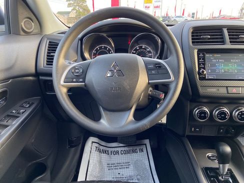 Used 2024 Mitsubishi Outlander Sport 2.0 S image 18