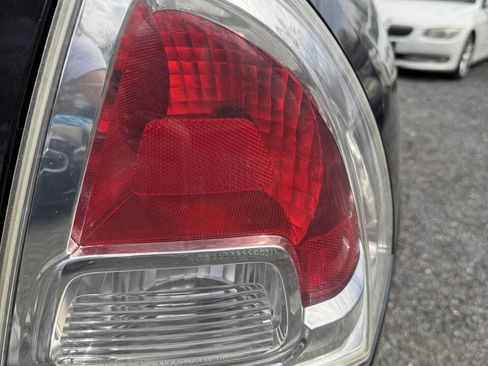 Used 2009 Ford Fusion SEL image 19